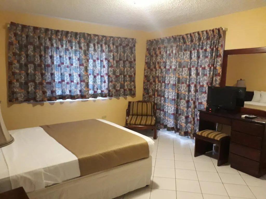 Condos At The Ridge Ocho Rios Aparthotel