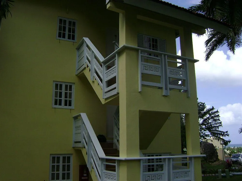 Condos At The Ridge Ocho Rios 3*,
