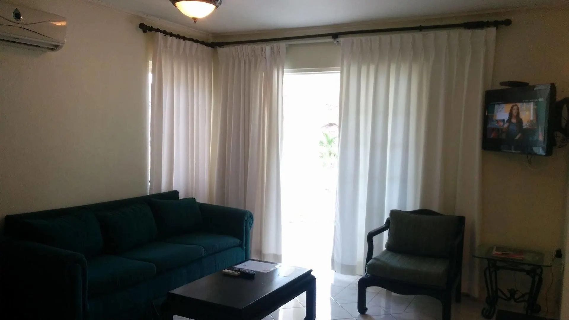 Aparthotel Condos At The Ridge Ocho Rios